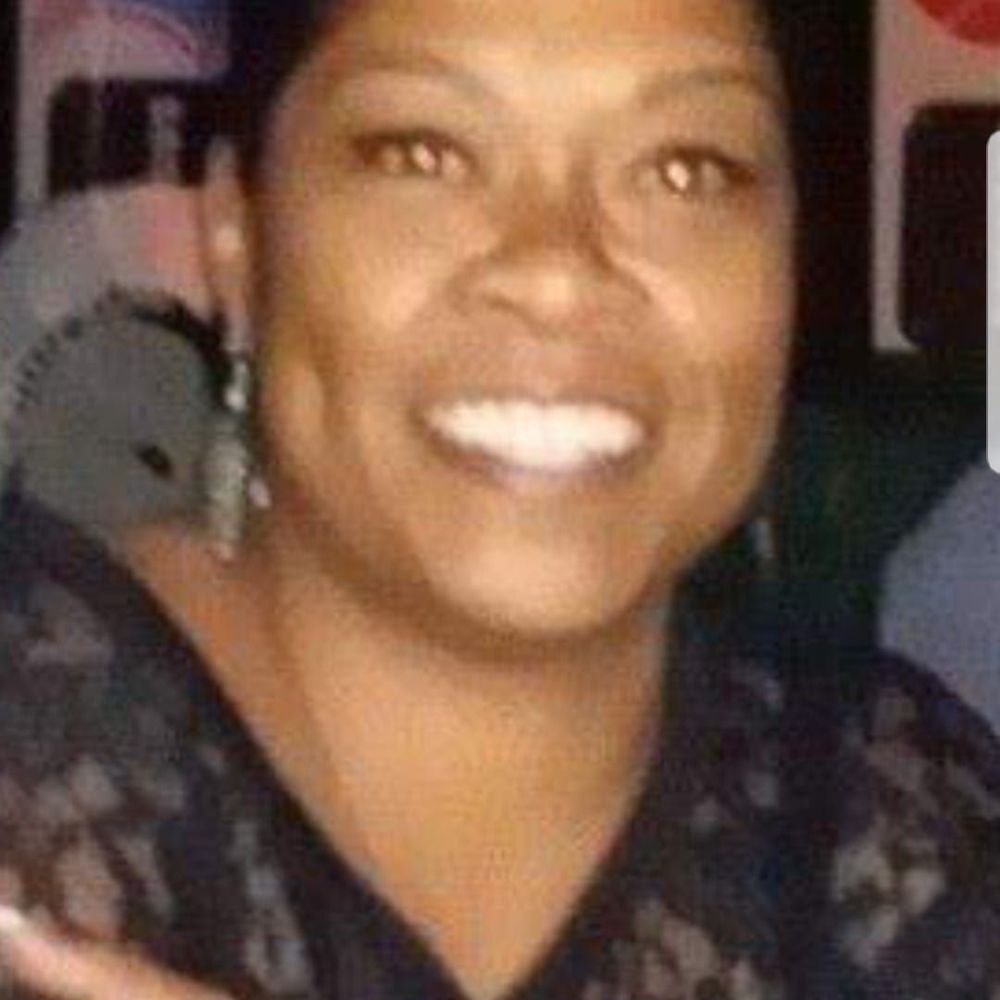 Meet your Posher, Devonia